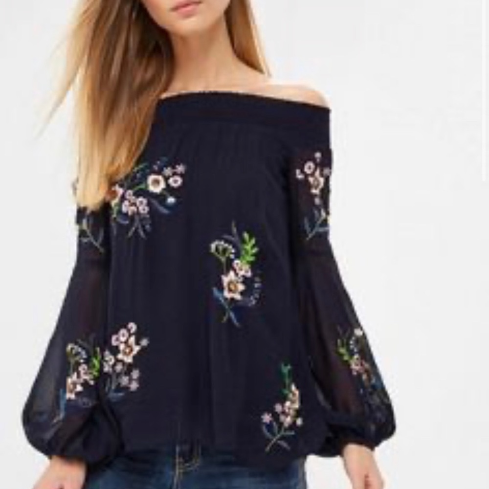 Karen Millen Embroidered Navy Blue Off the shoulder summer Blouse